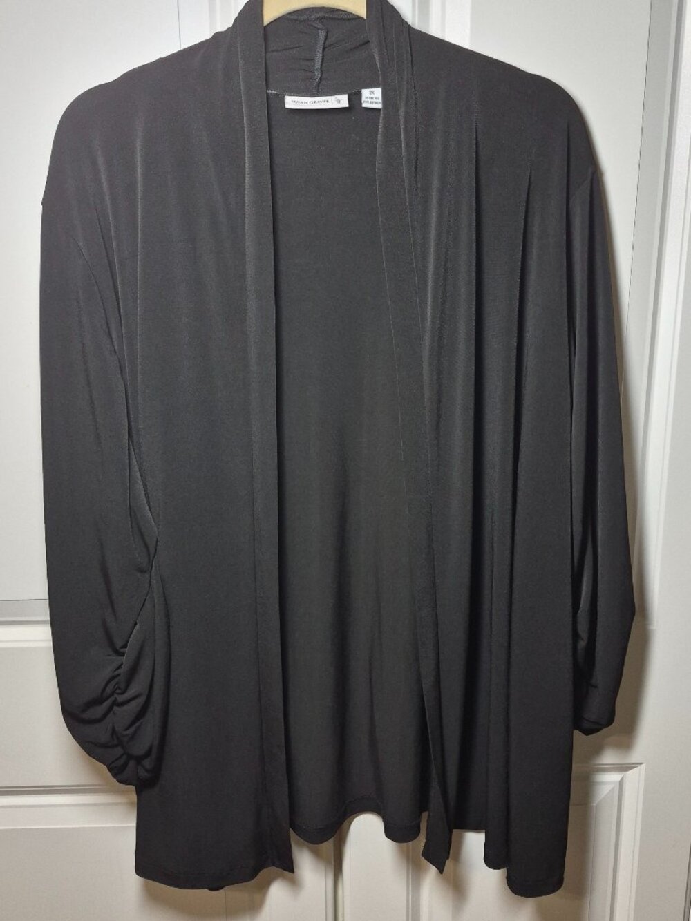 Susan Graver Liquid Knit Open Front Cardigan 3/4 length Ruched sleeves 2X Black - Picture 2 of 10